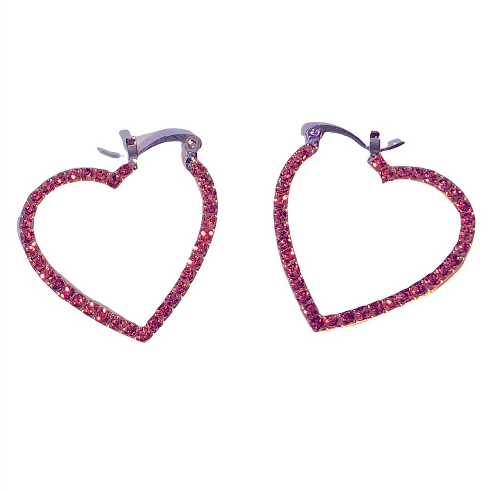 NWT Pink Crystal Heart Pierced Earrings in 18k yellow gold.